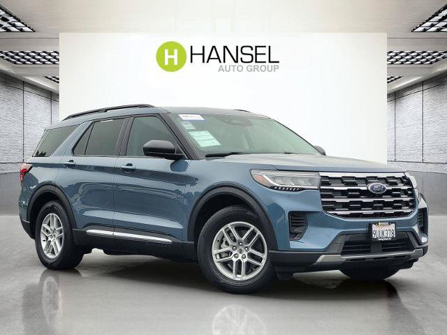 Certified 2025 Ford Explorer Active RWD image 1