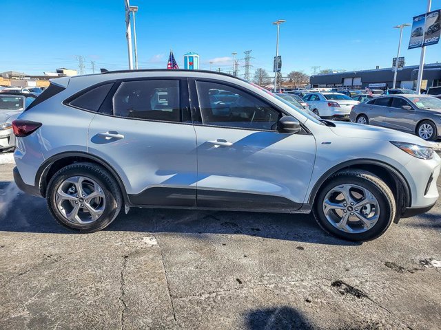 Certified 2025 Ford Escape ST-Line w/ Tech Pack #1 image 6