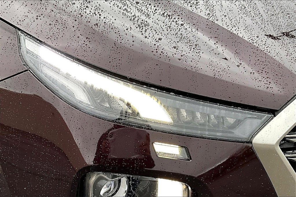 Used 2022 Hyundai Palisade Calligraphy image 30