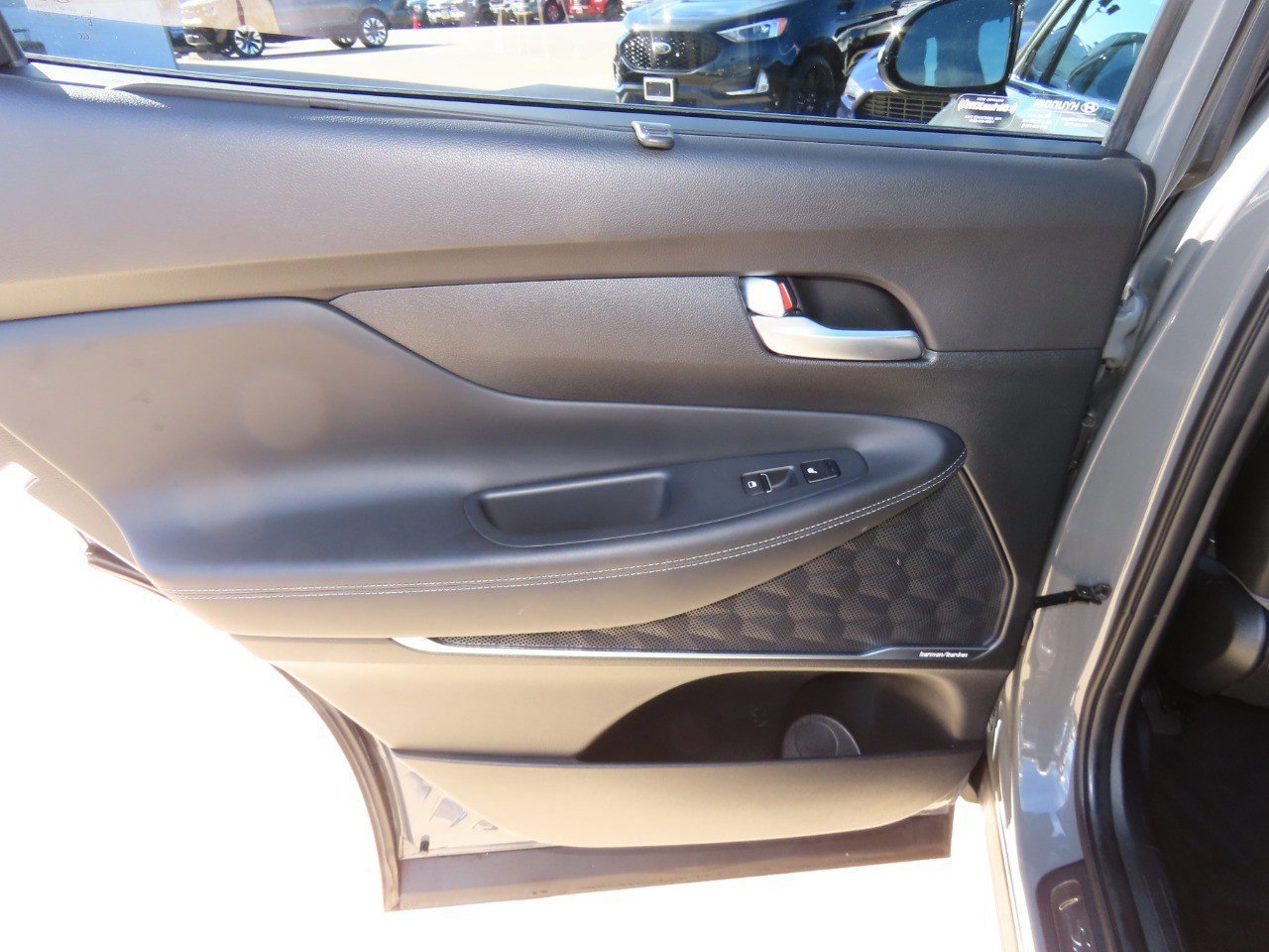 Used 2023 Hyundai Santa Fe Limited w/ Cargo Package image 20