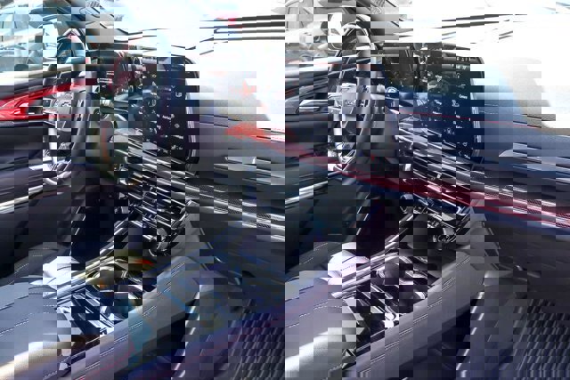 Used 2025 Chevrolet Traverse RS w/ LPO, Floor Liner Package AWD/4WD image 32