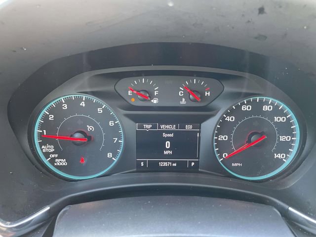 Used 2018 Chevrolet Equinox LT FWD image 22