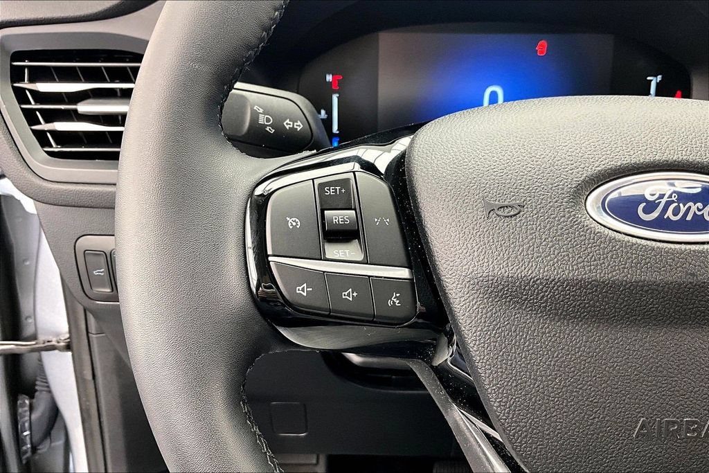 Certified 2023 Ford Escape Active AWD/4WD image 18