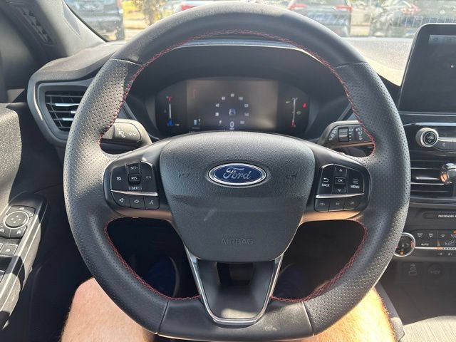 Certified 2026 Ford Escape ST-Line AWD/4WD image 18
