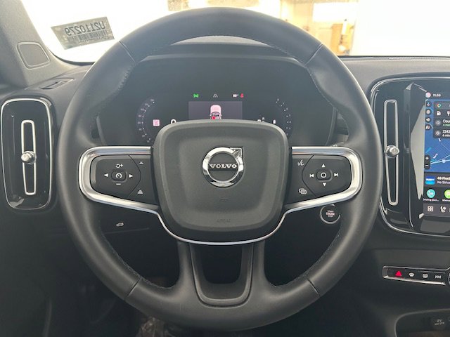 Used 2023 Volvo XC40 B5 Ultimate w/ Protection Package Premier AWD/4WD image 16