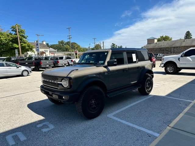 Certified 2025 Ford Bronco Outer Banks w/ Sasquatch Package AWD/4WD image 6