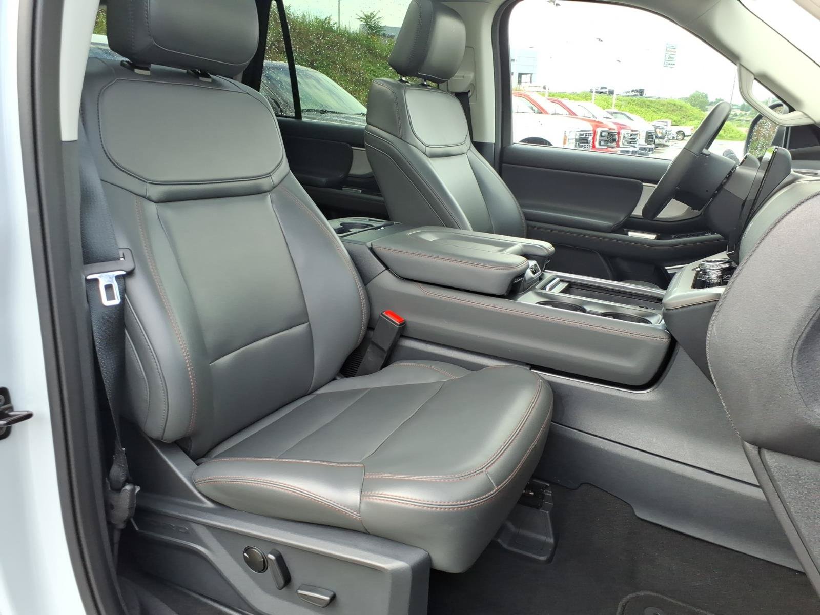 Certified 2025 Ford Expedition Max Active AWD/4WD image 7