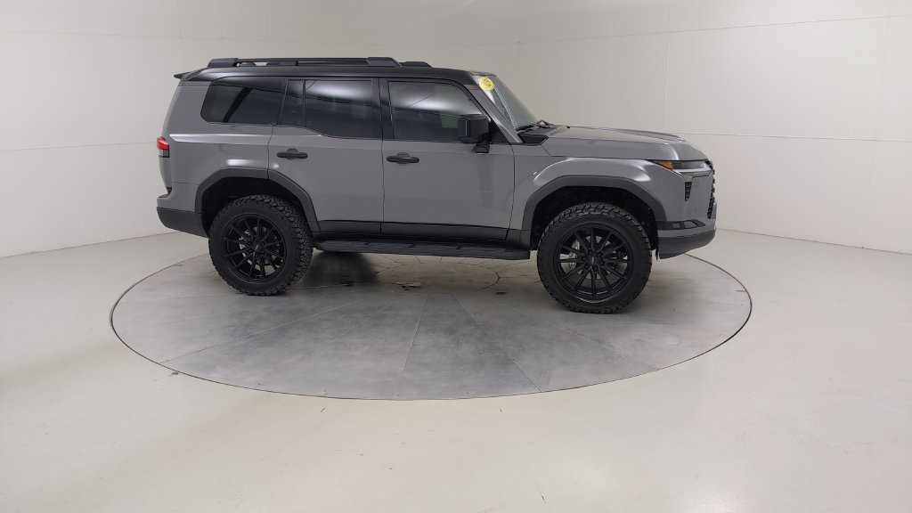 Used 2025 Lexus GX 550 AWD/4WD image 12