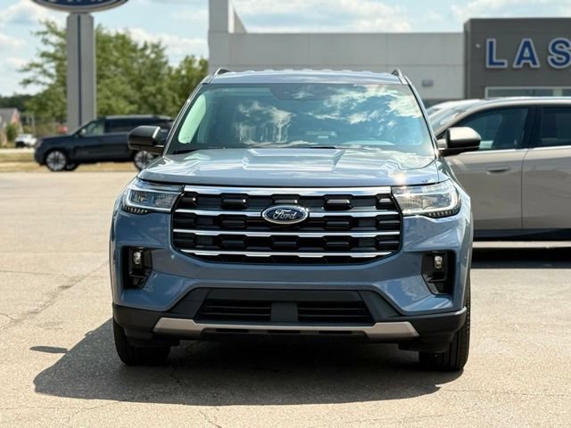 Certified 2025 Ford Explorer Active w/ Active Comfort Package AWD/4WD image 31