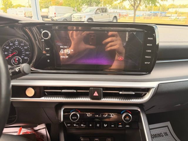 Used 2024 Kia K5 GT-Line w/ GT-Line Premium Package image 19