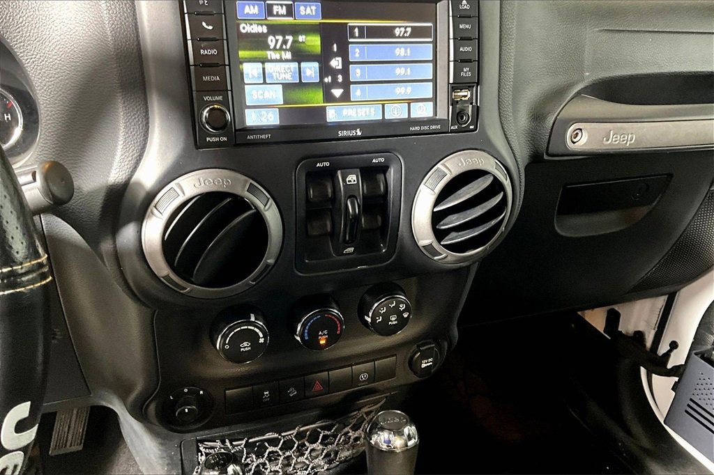 Used 2017 Jeep Wrangler Unlimited Sport image 23