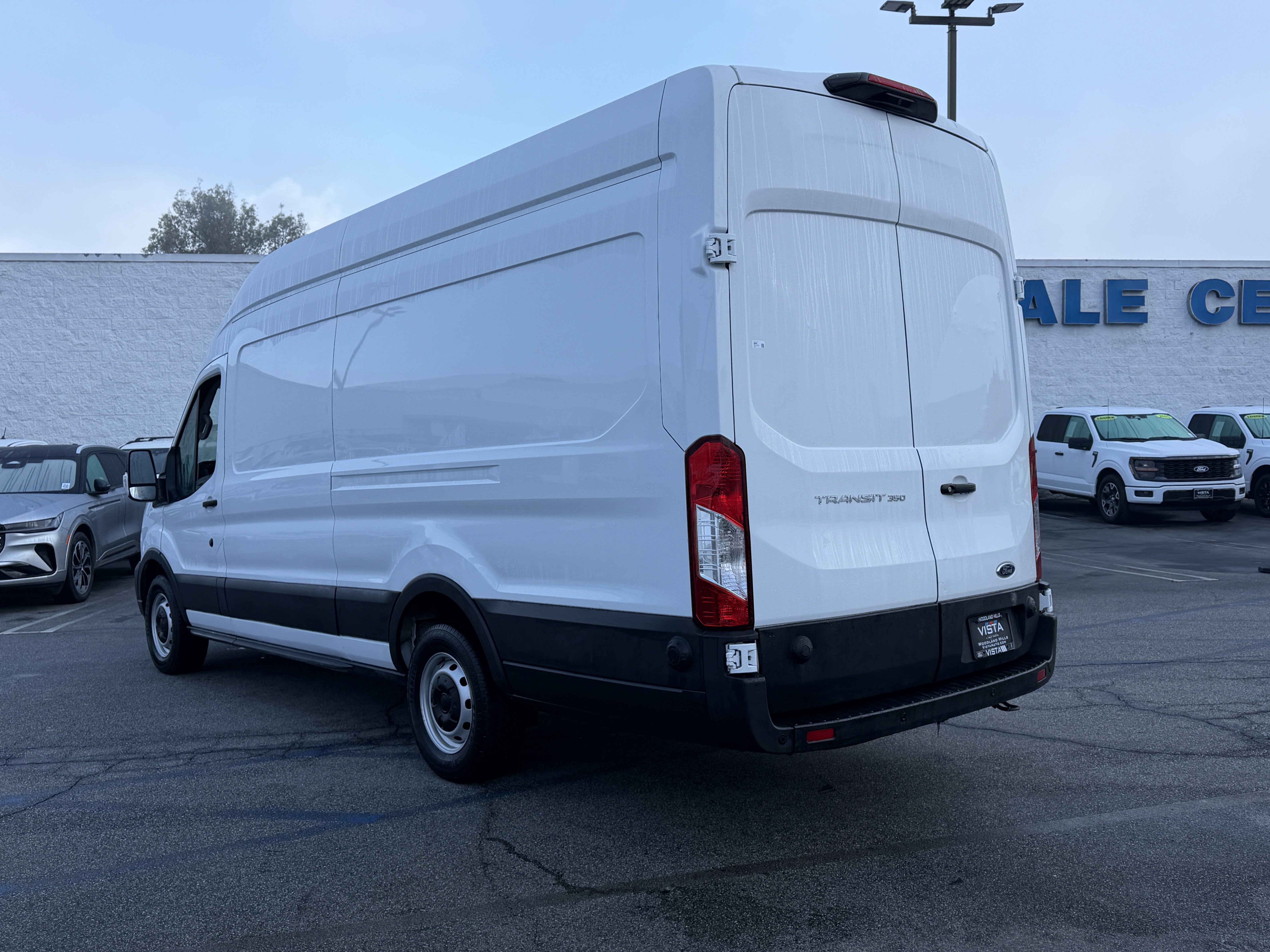 Certified 2020 Ford Transit 350 148 High Roof Extended image 3