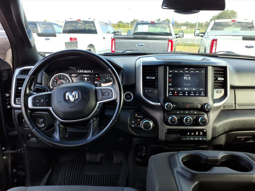 Used 2021 RAM 1500 Big Horn image 15