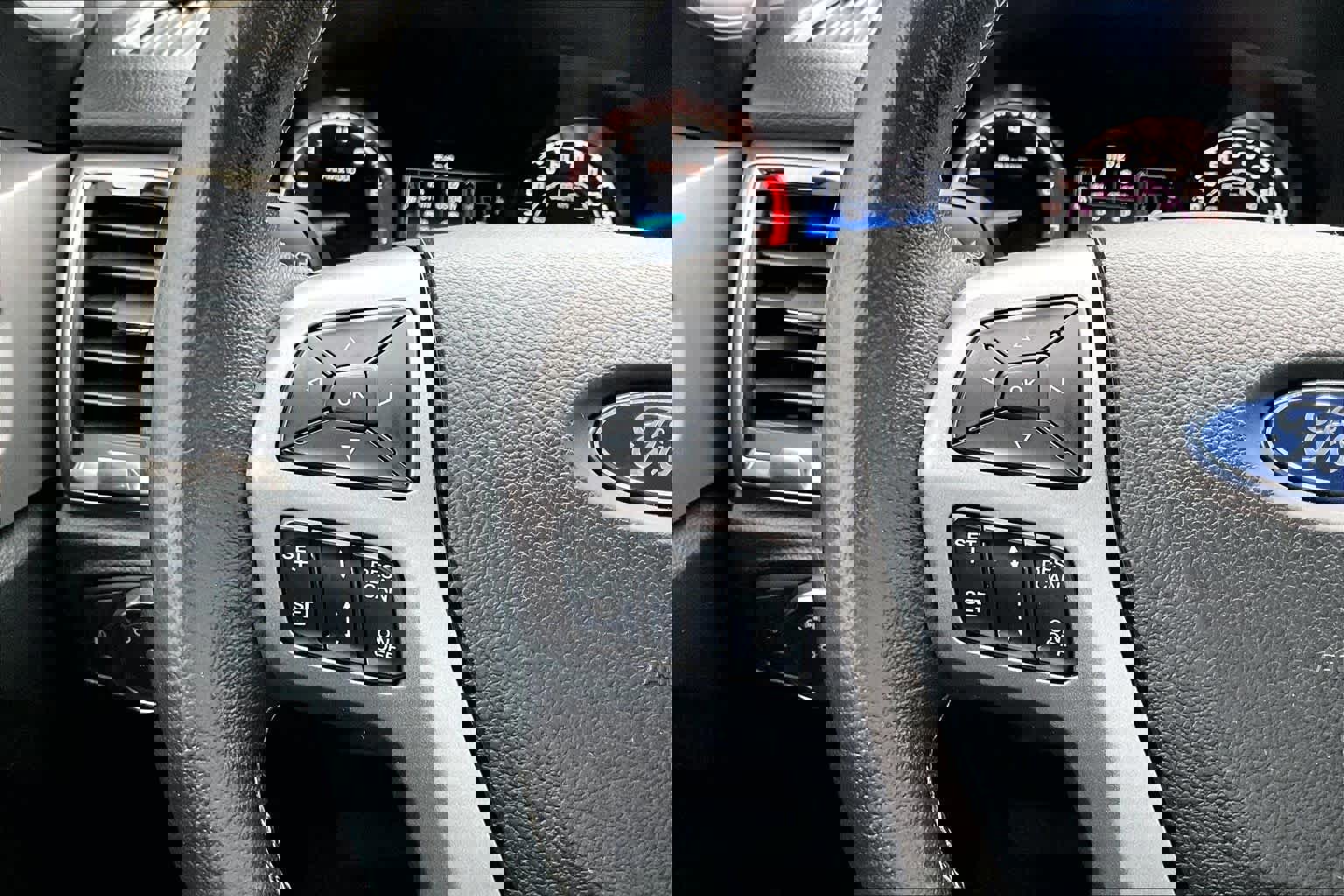 Certified 2019 Ford Ranger XLT w/ Equipment Group 302A Luxury image 24