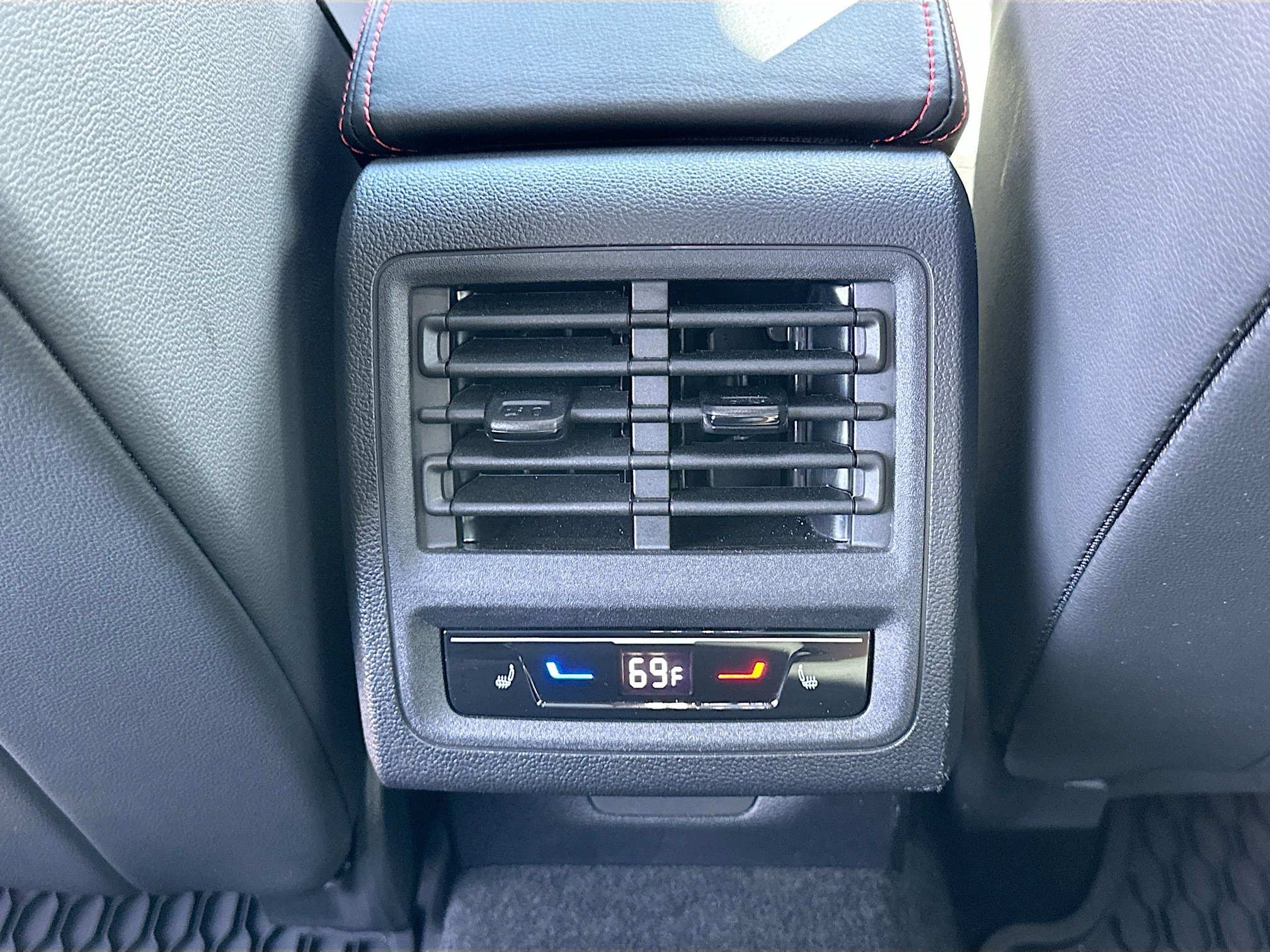 Used 2024 Volkswagen GTI Autobahn FWD image 26