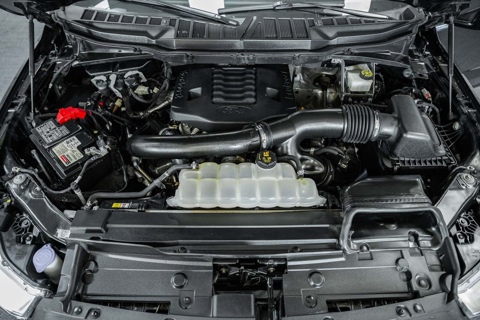 Certified 2021 Ford F150 Lariat w/ Equipment Group 502A High image 27