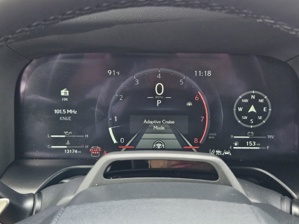 Used 2024 Lexus GX 550 AWD/4WD image 42