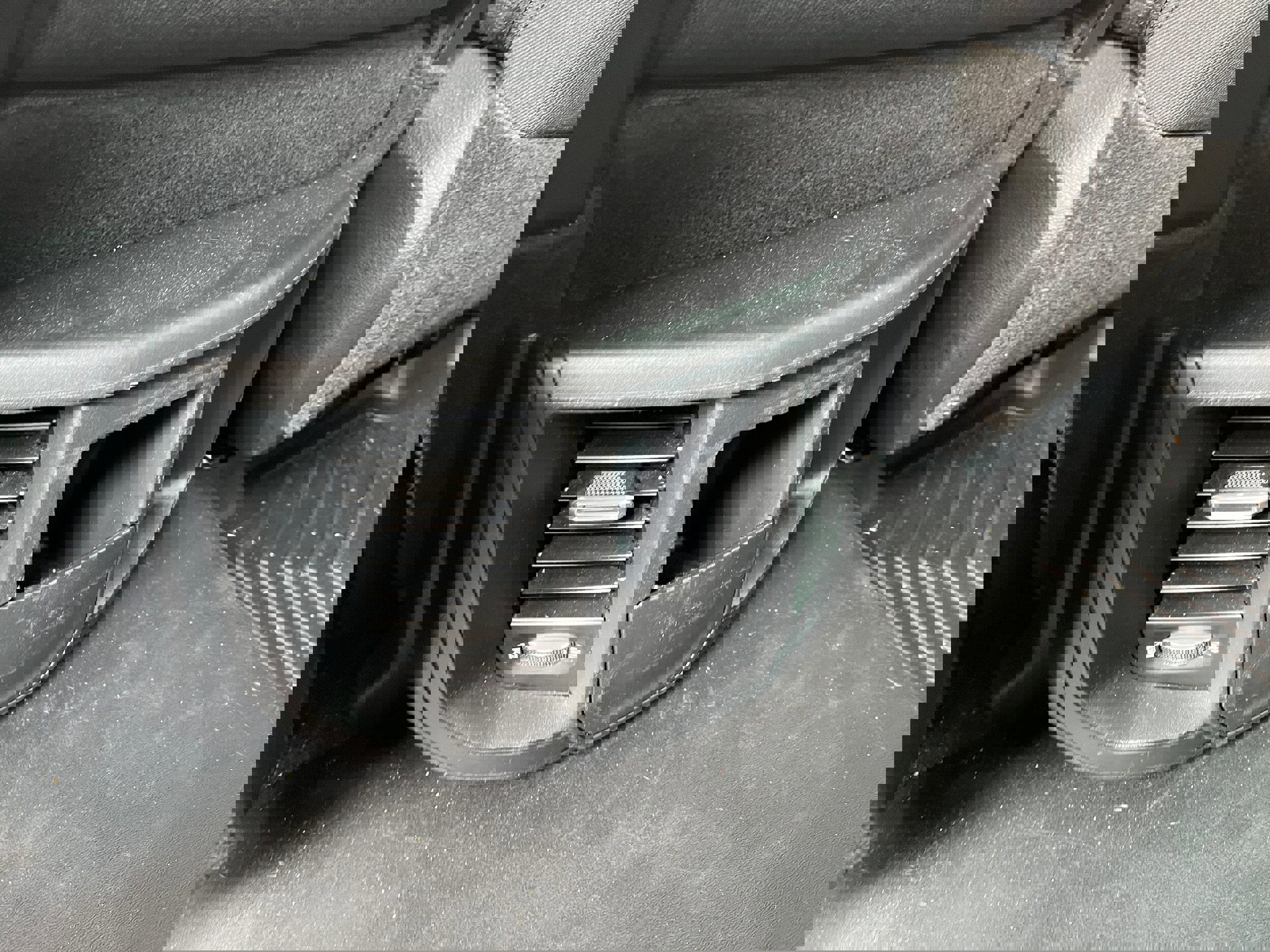 Used 2024 RAM 2500 Tradesman w/ Chrome Appearance Group image 14