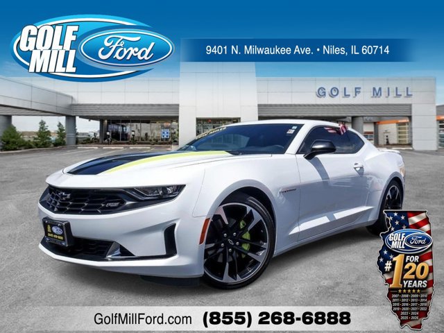 Used 2022 Chevrolet Camaro LT RWD image 1