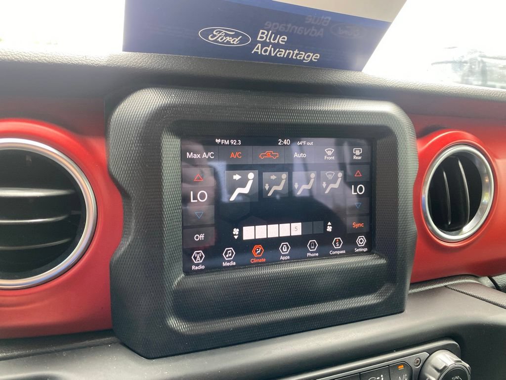 Used 2020 Jeep Gladiator Rubicon AWD/4WD image 18