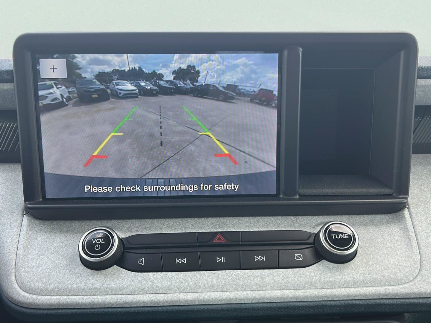 Certified 2023 Ford Maverick XLT FWD image 15