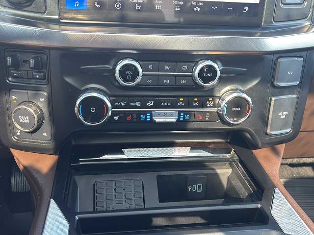 Certified 2024 Ford F250 King Ranch w/ Chrome Package AWD/4WD image 15