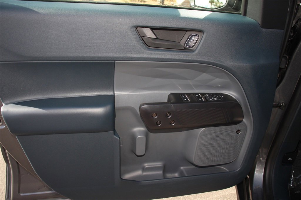 Certified 2024 Ford Maverick Lariat w/ Black Appearance Package image 22