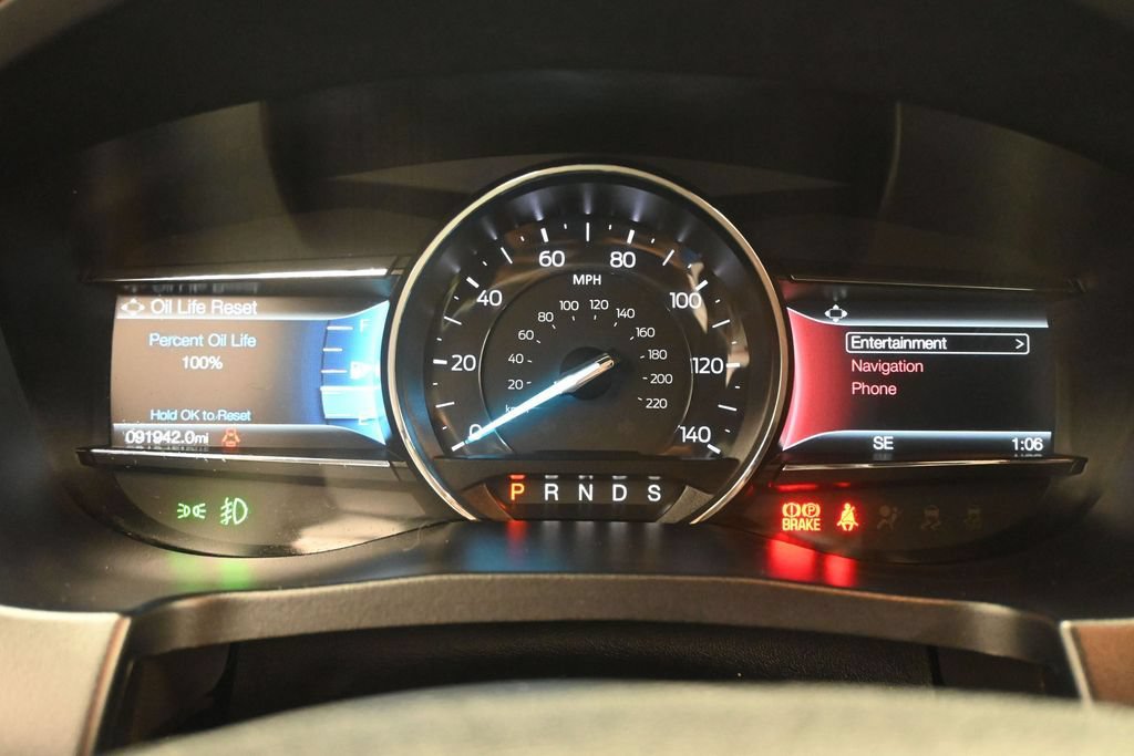 Certified 2019 Ford Explorer XLT w/ Equipment Group 202A FWD image 14