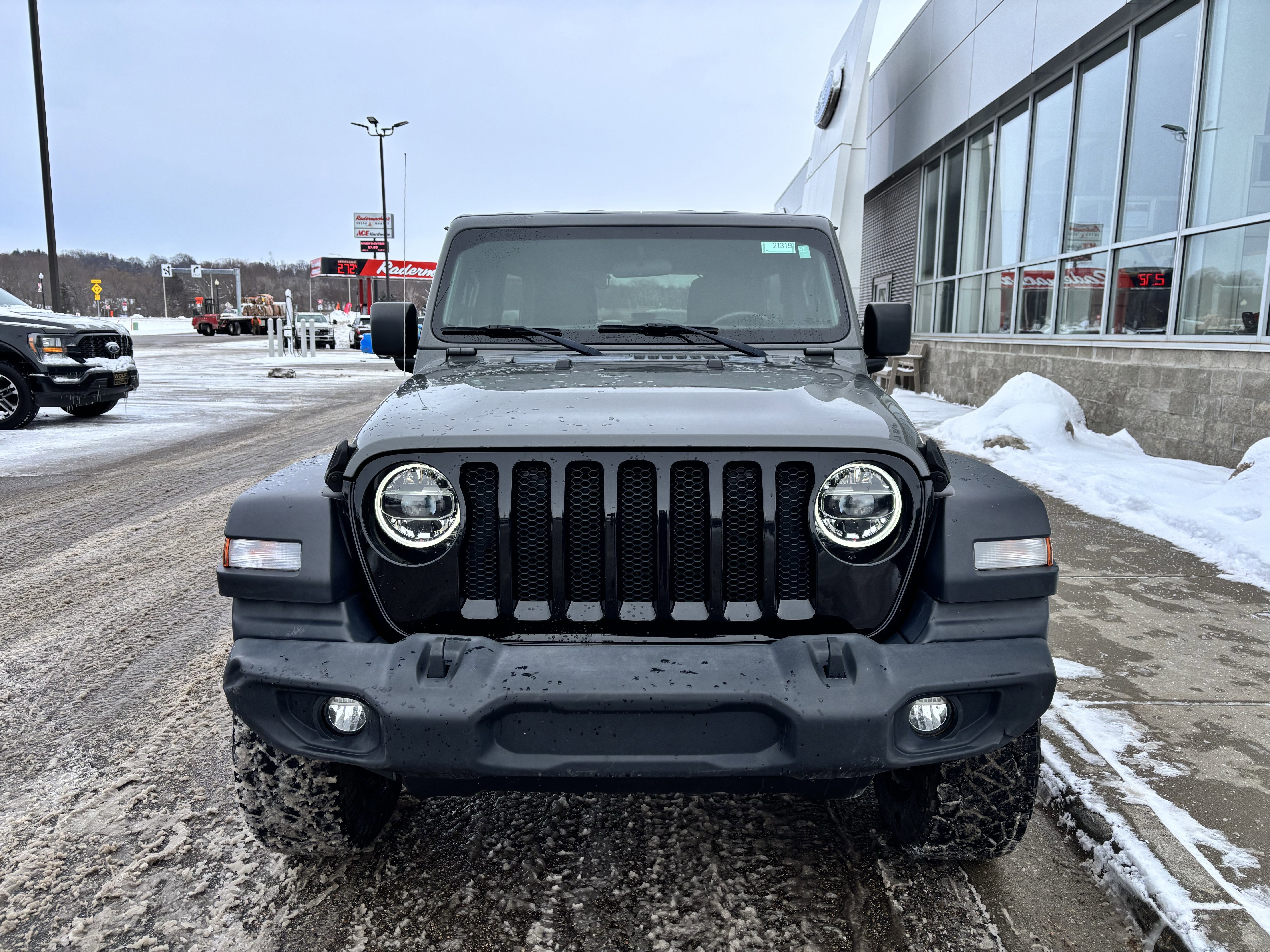 Used 2020 Jeep Wrangler Unlimited Sport image 8