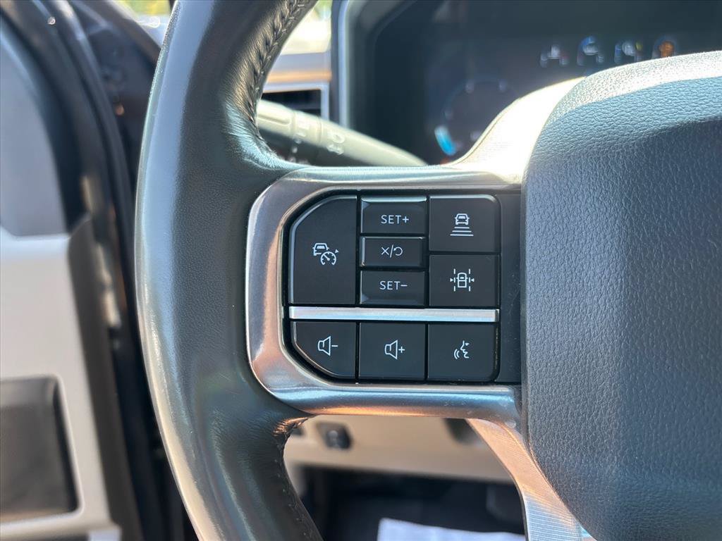 Certified 2025 Ford F250 Platinum w/ Platinum Plus Package AWD/4WD image 32