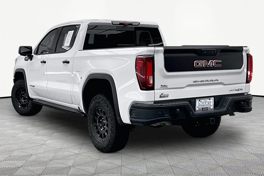 Used 2023 GMC Sierra 1500 AT4X w/ AT4X AEV Edition AWD/4WD image 13