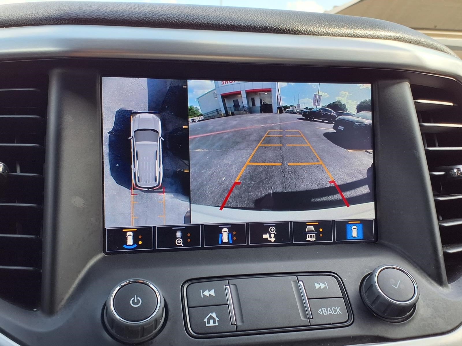 Used 2023 GMC Acadia SLT w/ Elevation Edition FWD image 18