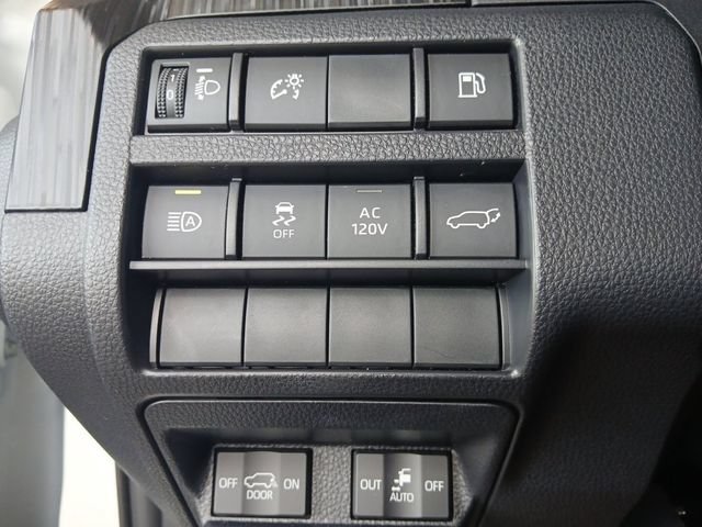 Used 2026 Toyota 4Runner Platinum AWD/4WD image 11