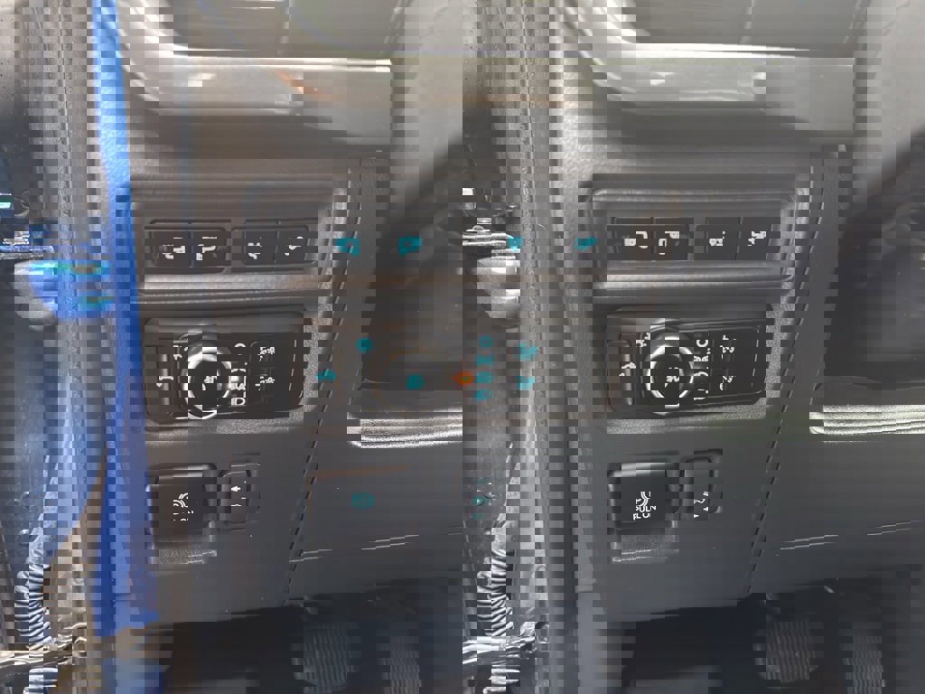 Certified 2023 Ford F150 XLT w/ Equipment Group 302A High image 17