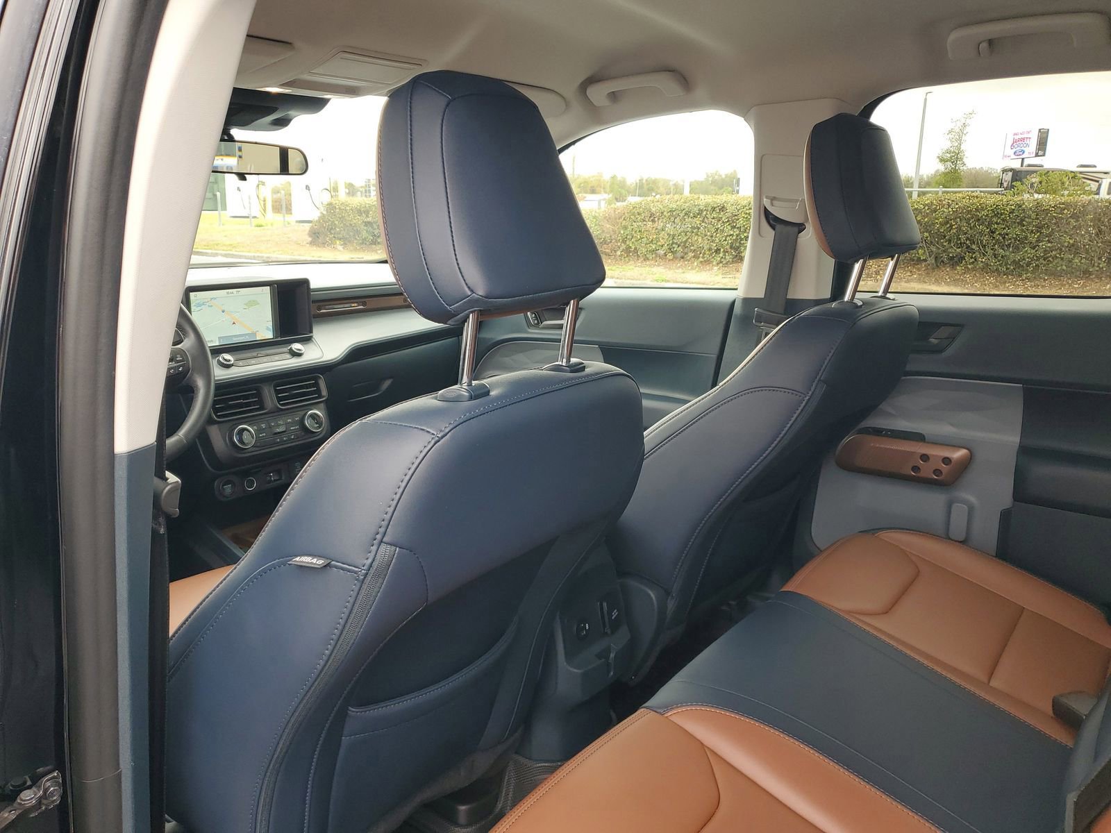 Certified 2024 Ford Maverick Lariat image 9