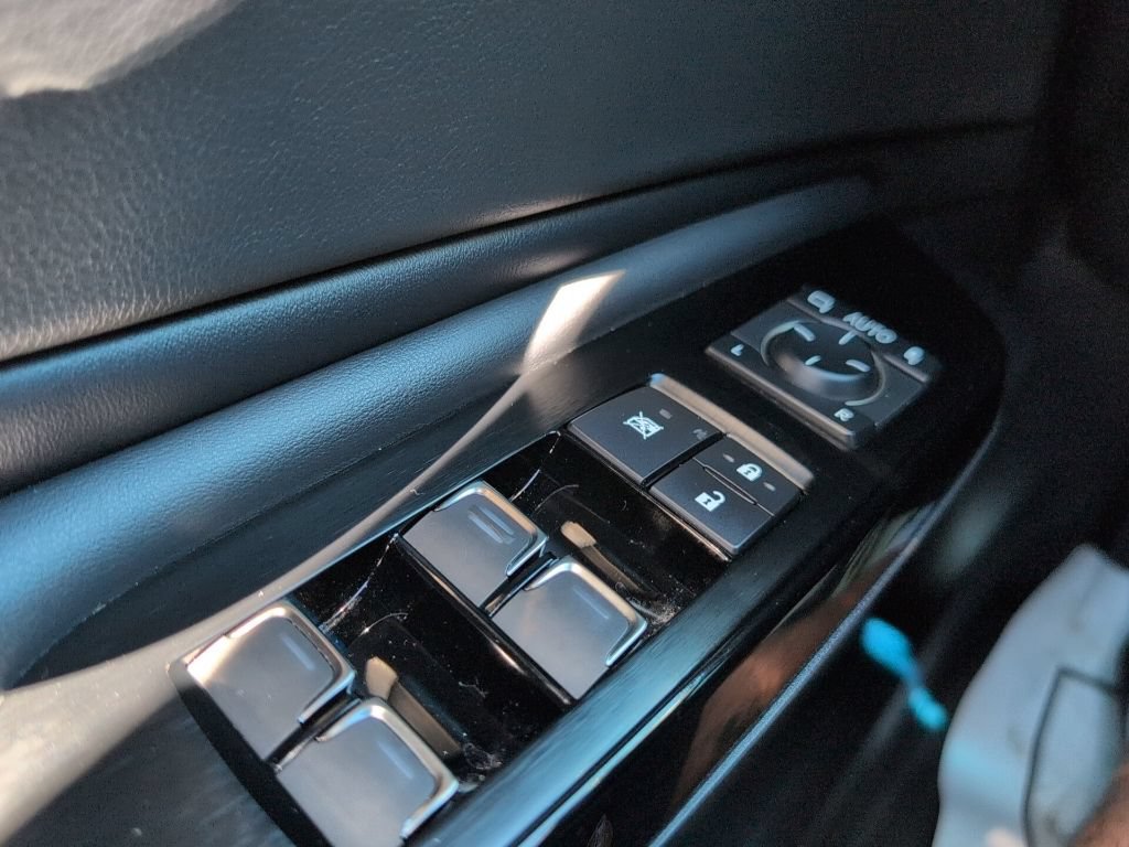 Used 2024 Lexus ES 300h F Sport w/ Accessory Package (Z2) FWD image 24