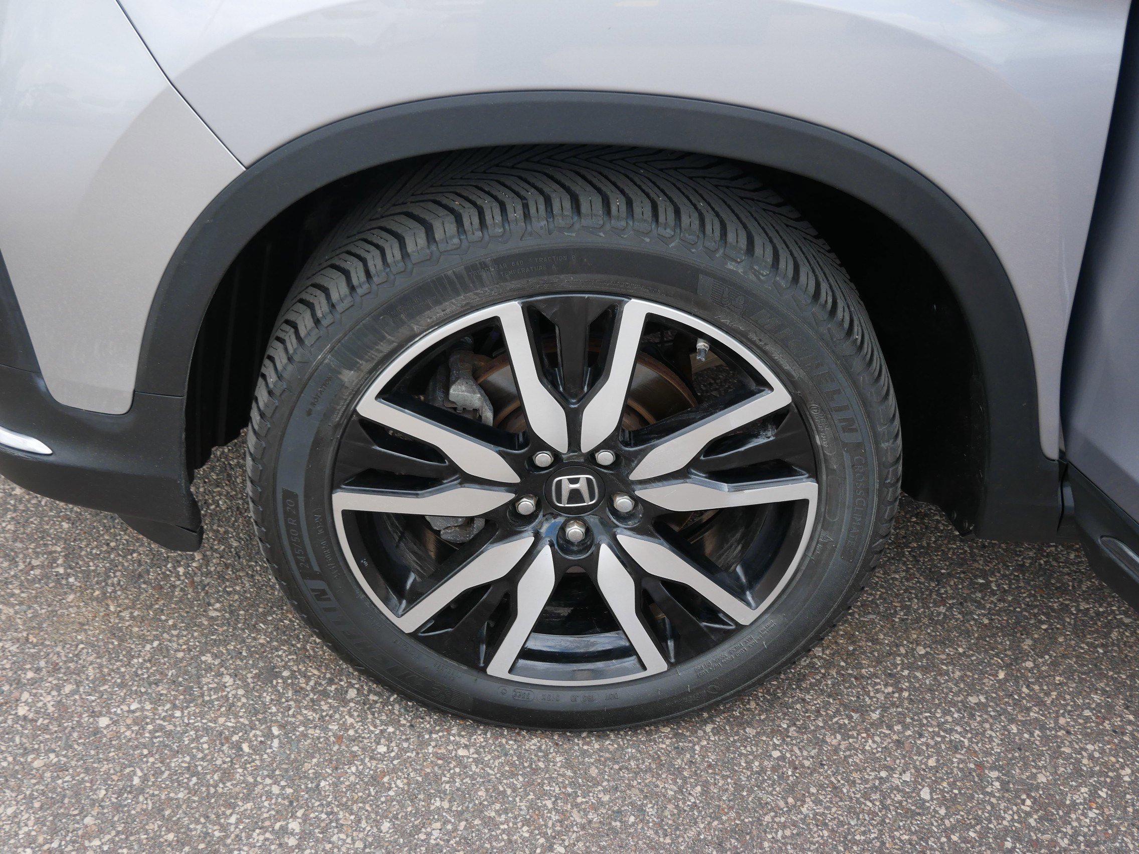 Used 2020 Honda Pilot Touring image 15