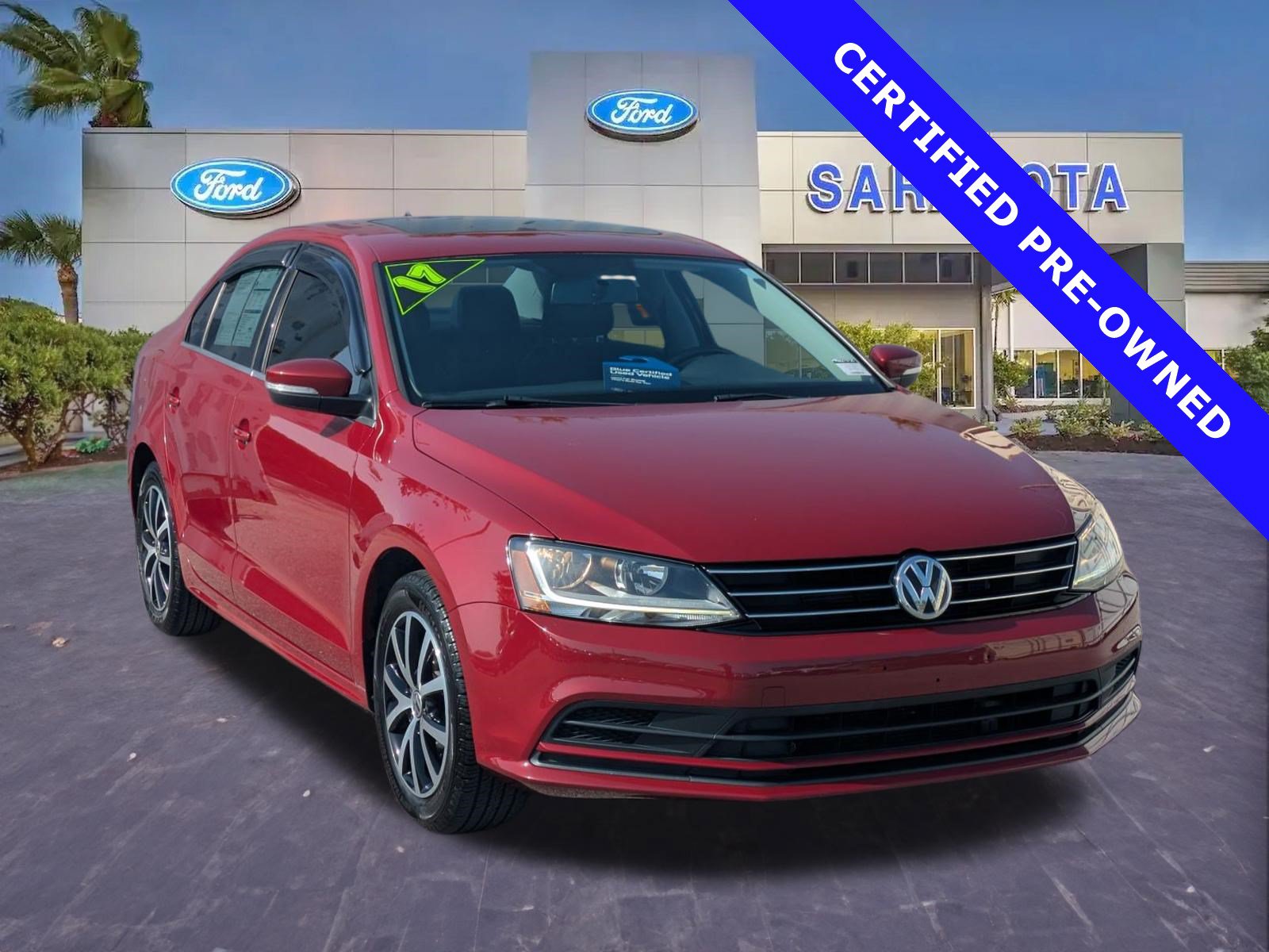 Used 2017 Volkswagen Jetta SE FWD image 1