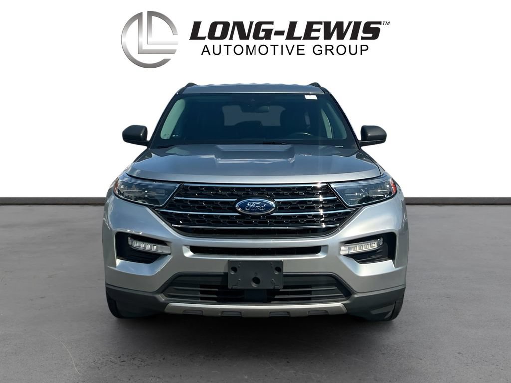 Certified 2022 Ford Explorer XLT w/ Equipment Group 202A RWD image 11