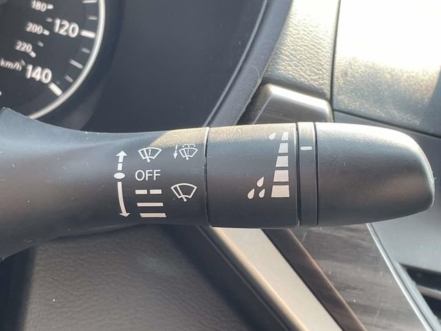 Used 2025 Nissan Altima 2.5 SV FWD image 22