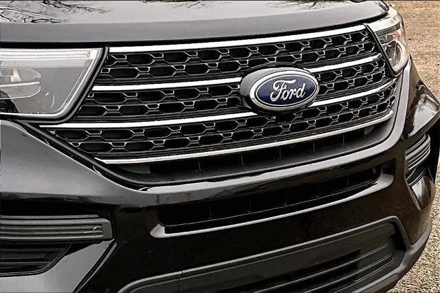 Certified 2020 Ford Explorer XLT w/ Comfort Package image 28