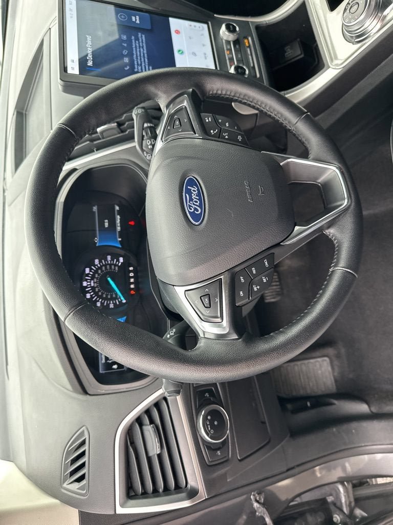 Certified 2024 Ford Edge SEL AWD/4WD image 13