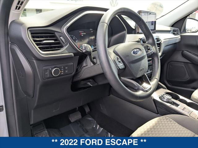 Certified 2022 Ford Escape SE w/ SE Sport Appearance Package image 12