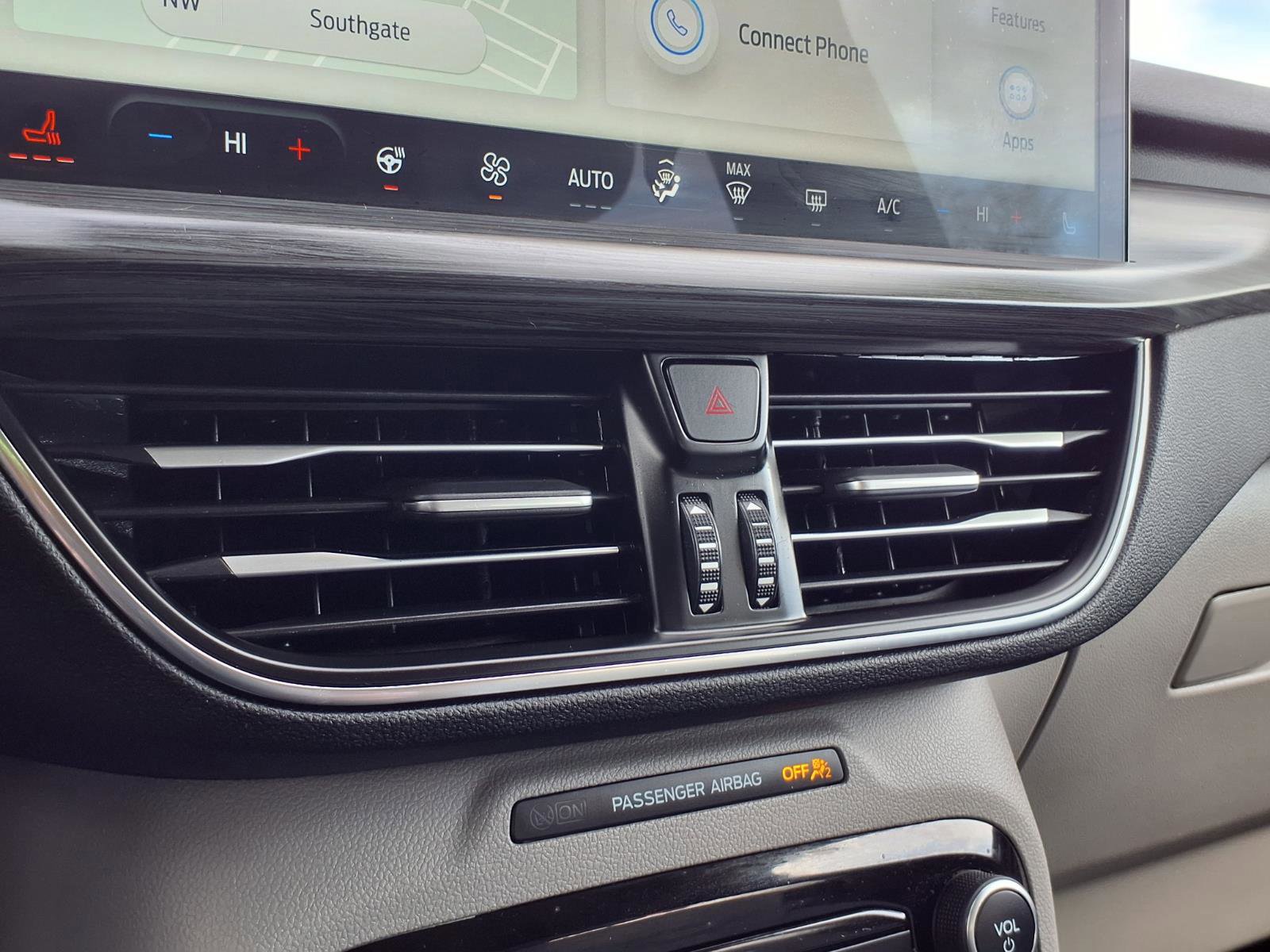 Certified 2023 Ford Escape Platinum image 15