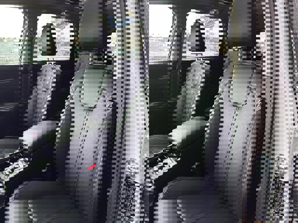 Used 2025 Kia Sorento SX image 16