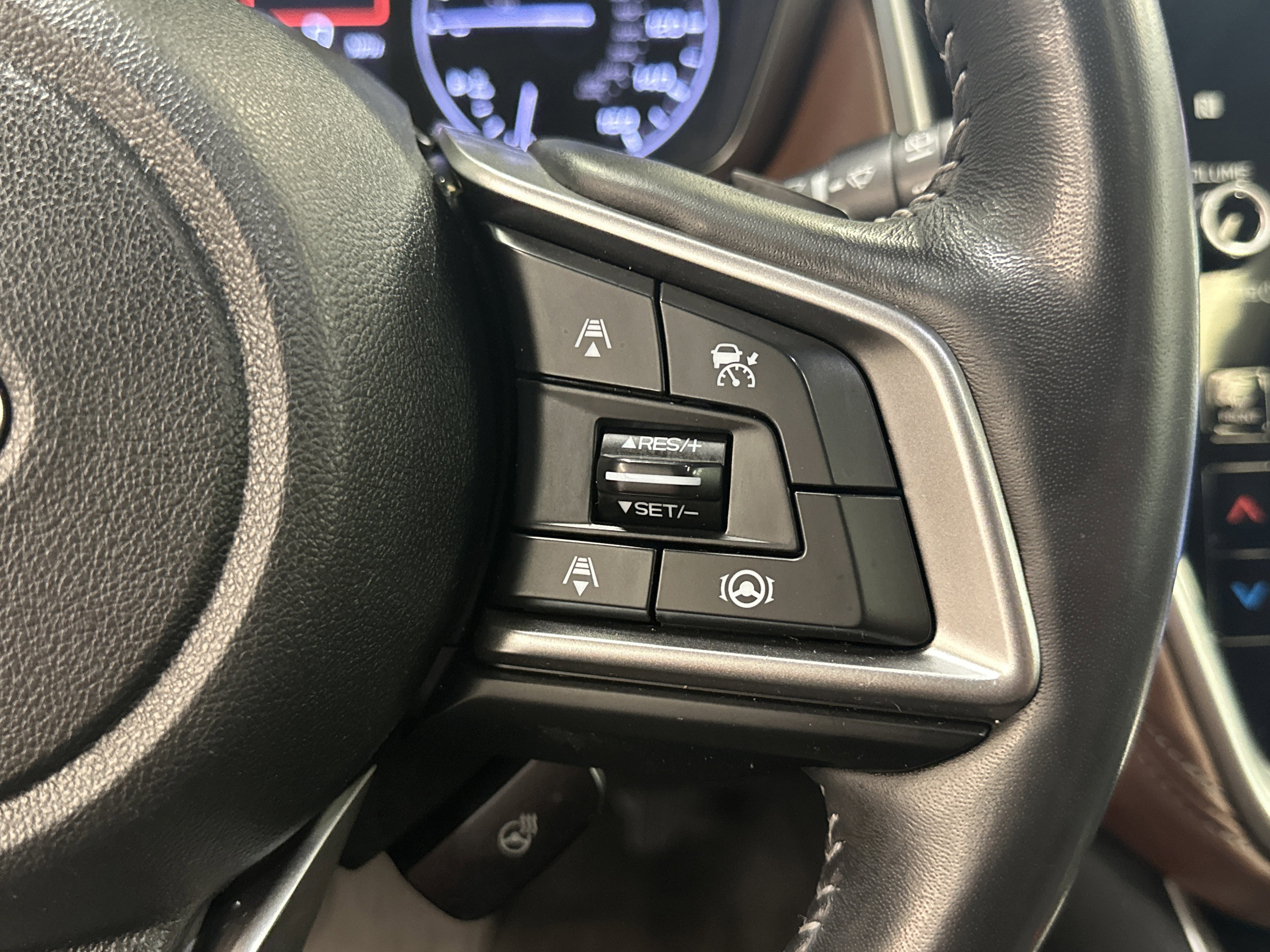 Used 2021 Subaru Outback Touring XT image 34