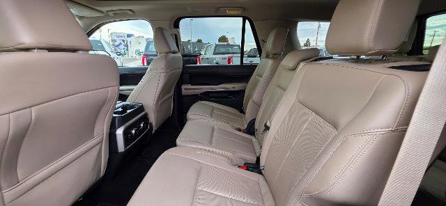 Certified 2023 Ford Expedition XLT image 8