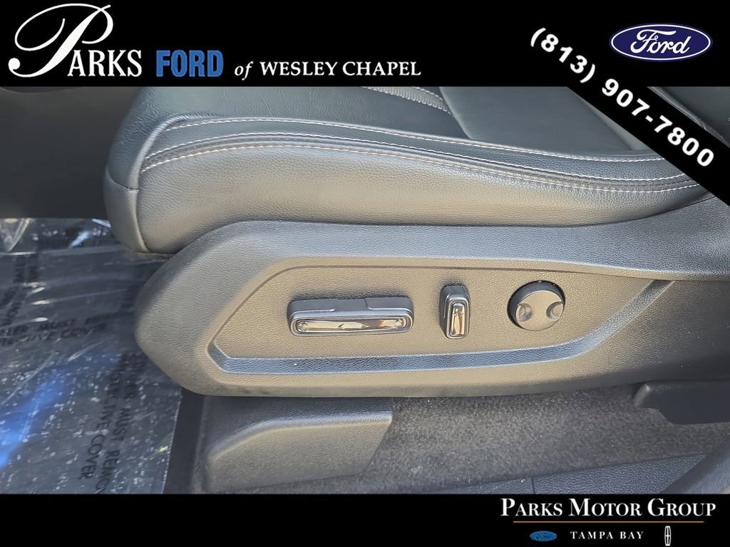 Used 2024 Honda Pilot Touring image 19