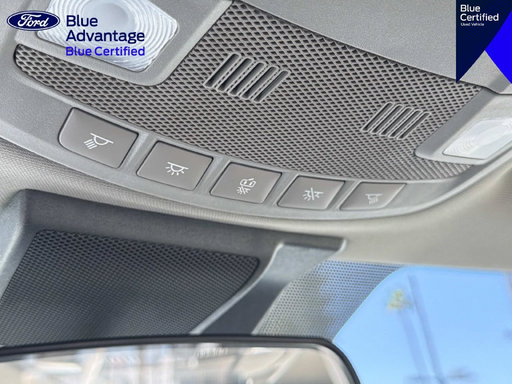 Certified 2022 Ford F550 Luxury RWD image 31