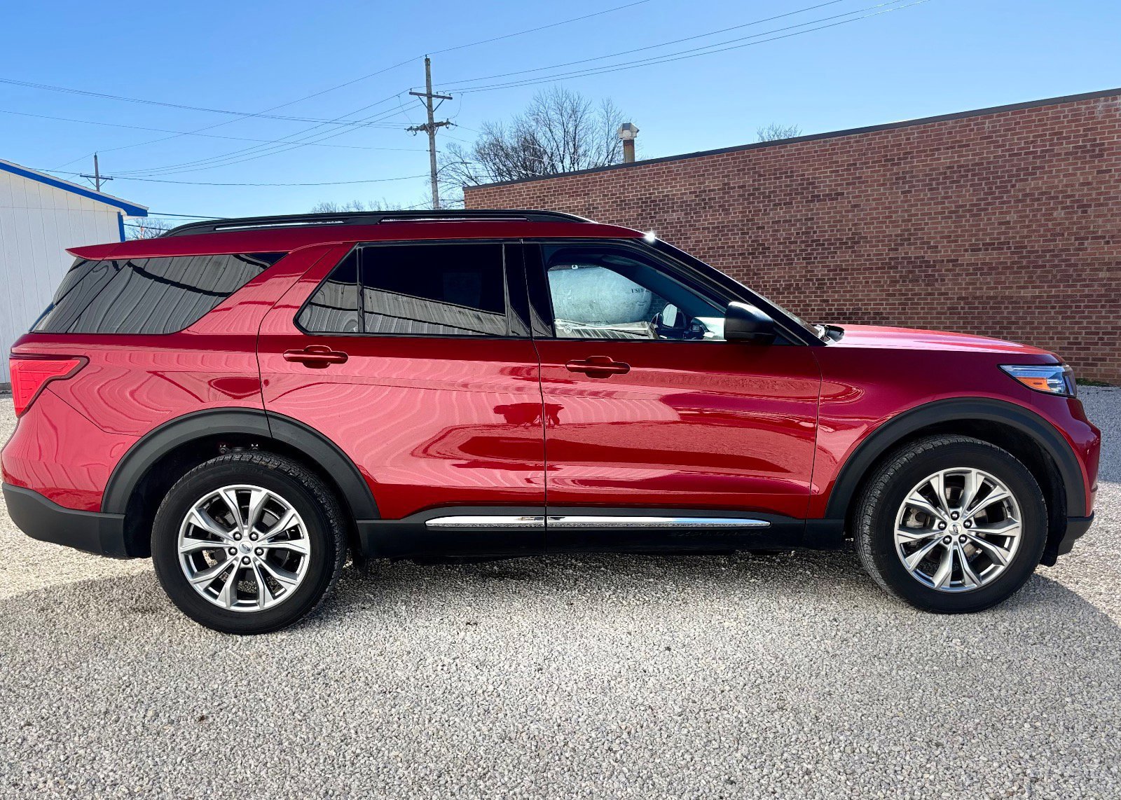 Certified 2021 Ford Explorer XLT w/ Equipment Group 202A image 6